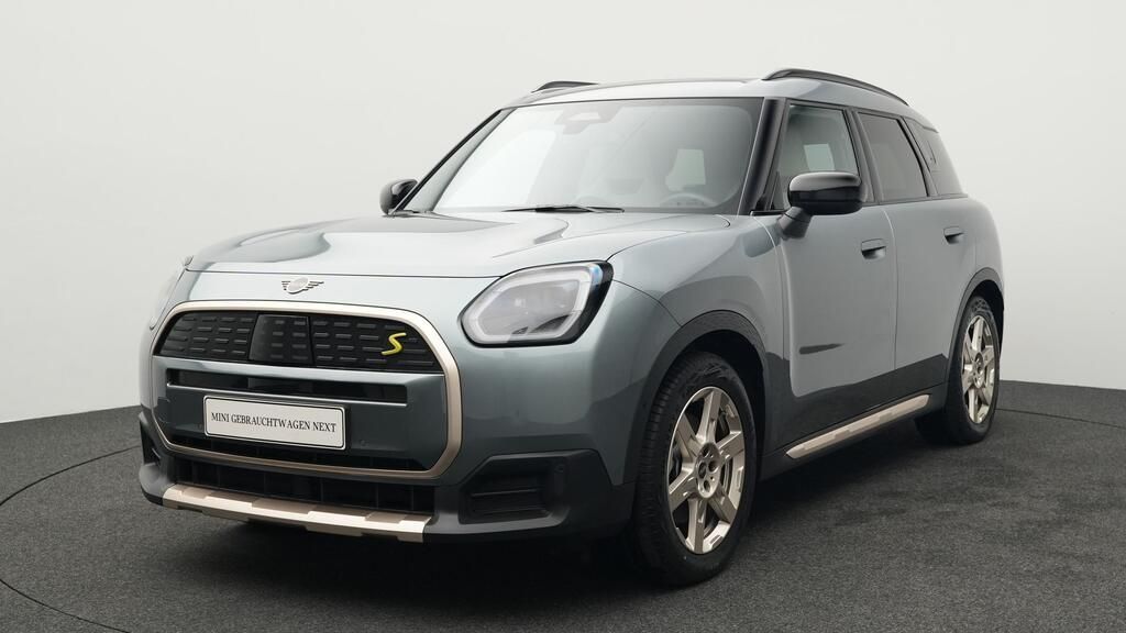 MINI Cooper SE Countryman 2025