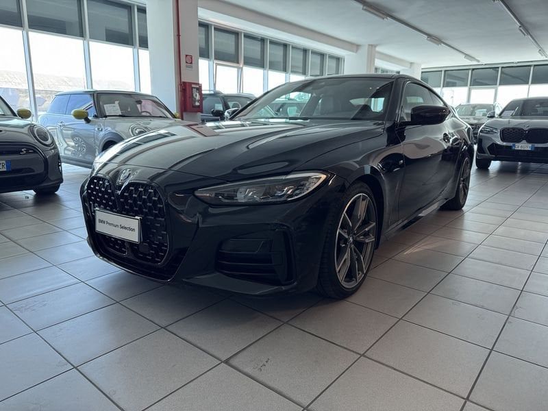BMW M140i 2021