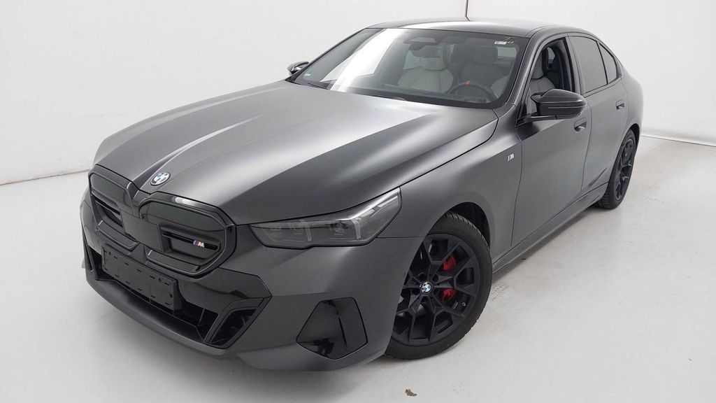 BMW i5 2023
