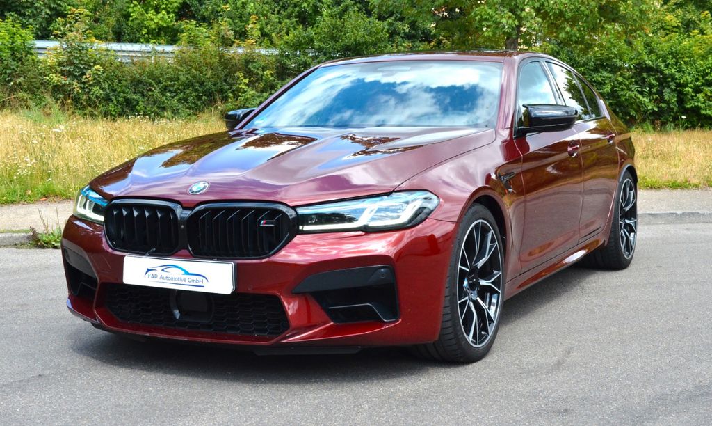 BMW M5 2022