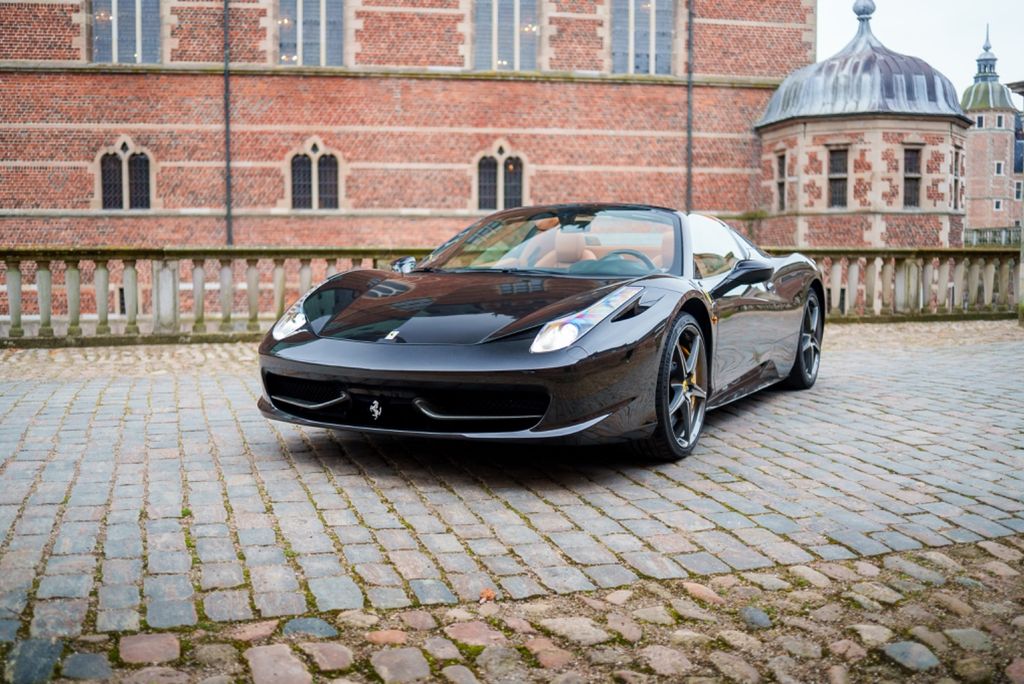 Ferrari 458 2013