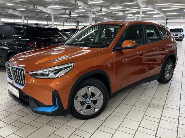 BMW iX1 2023
