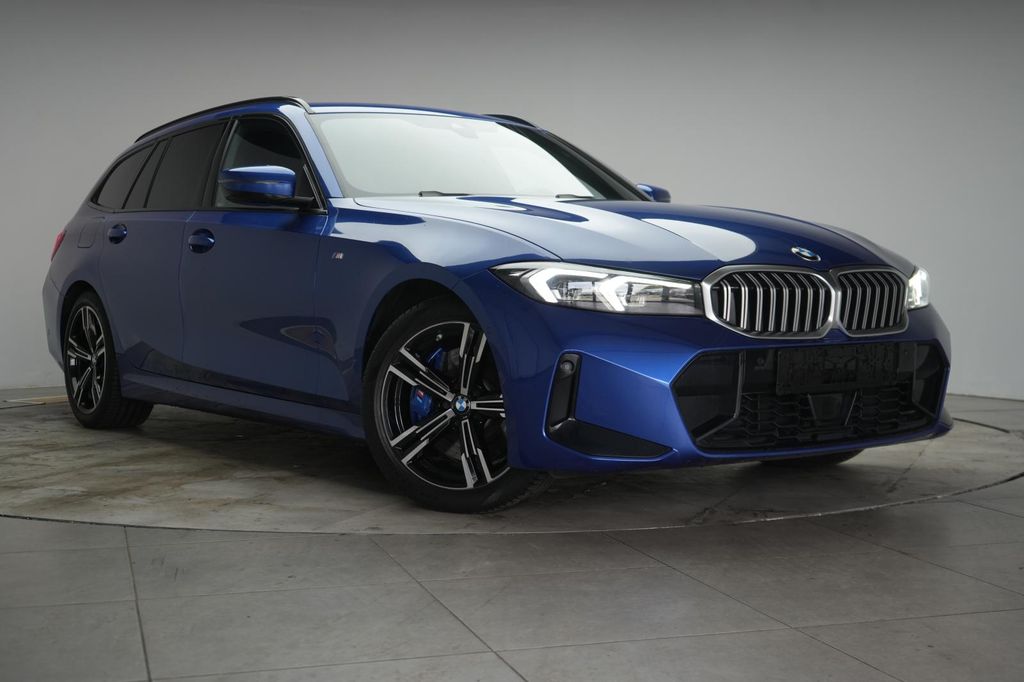 BMW 330 2024