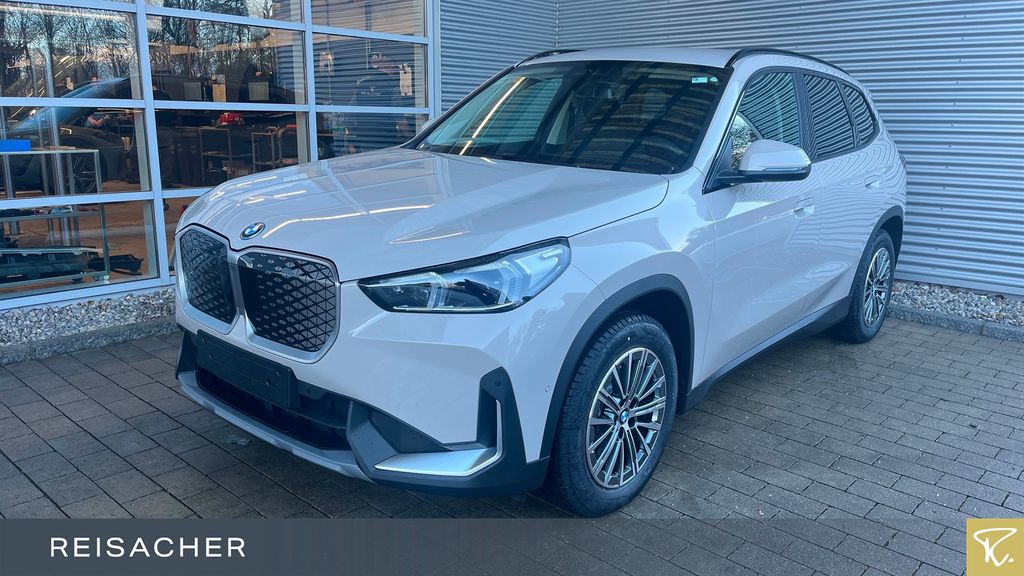 BMW iX1 2026