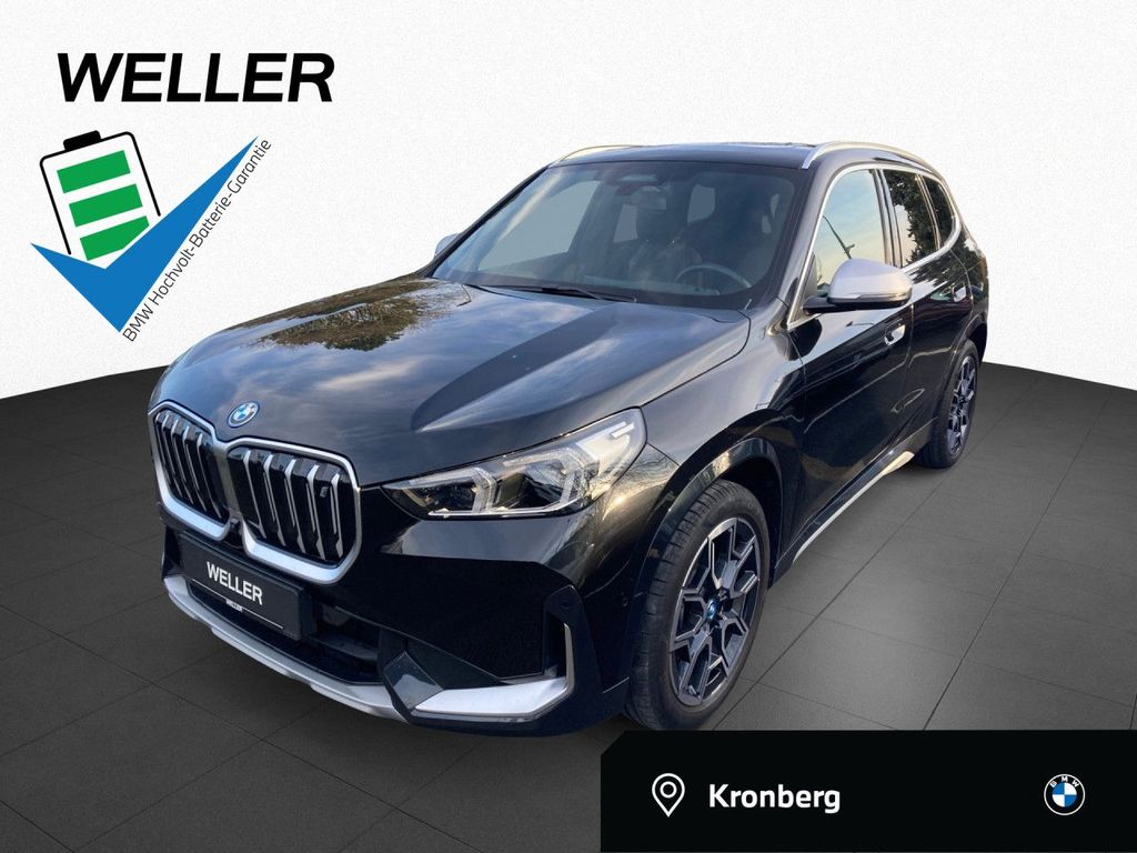 BMW iX1 2023