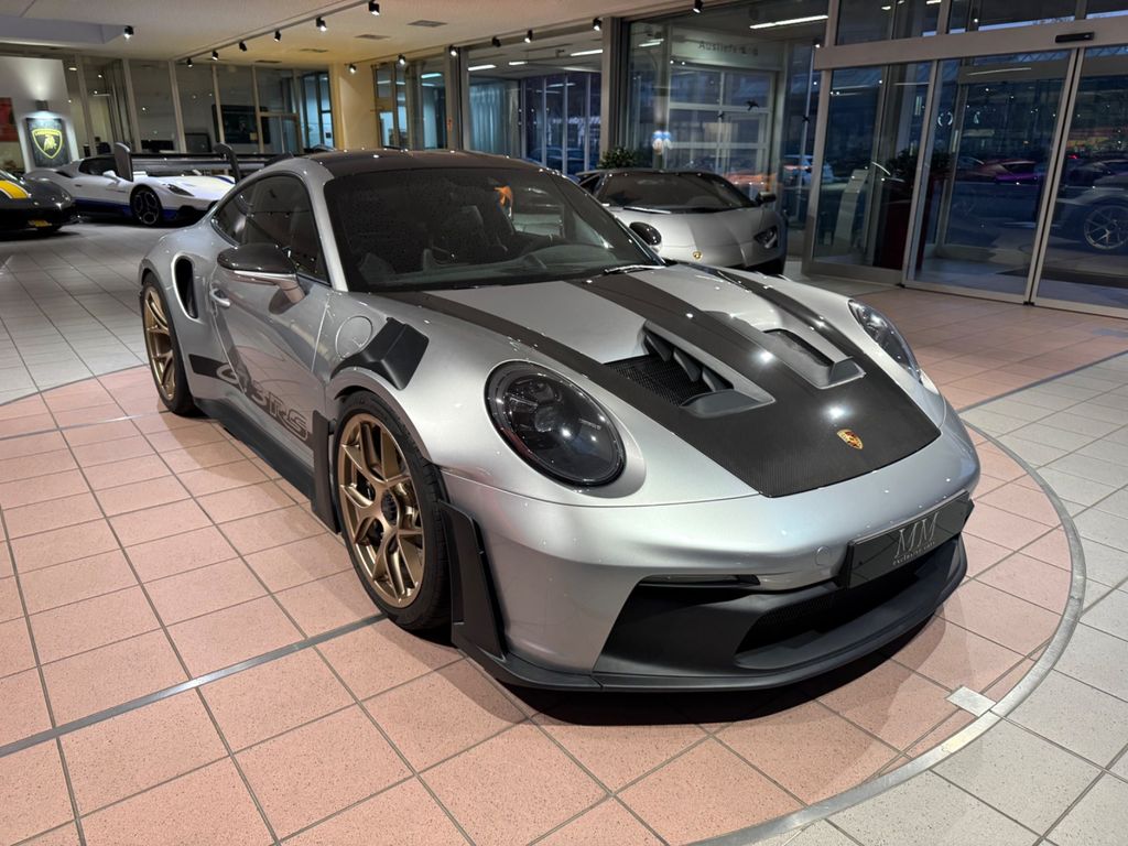 Porsche 992 2023
