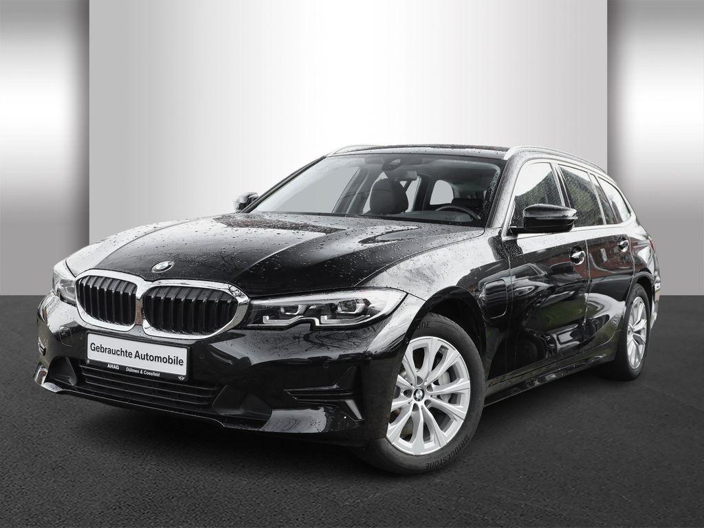 BMW 330 2021