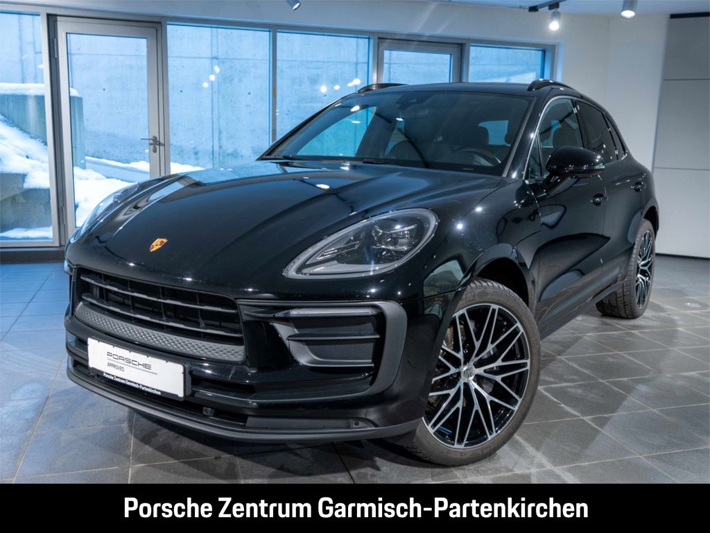 Porsche Macan 2024