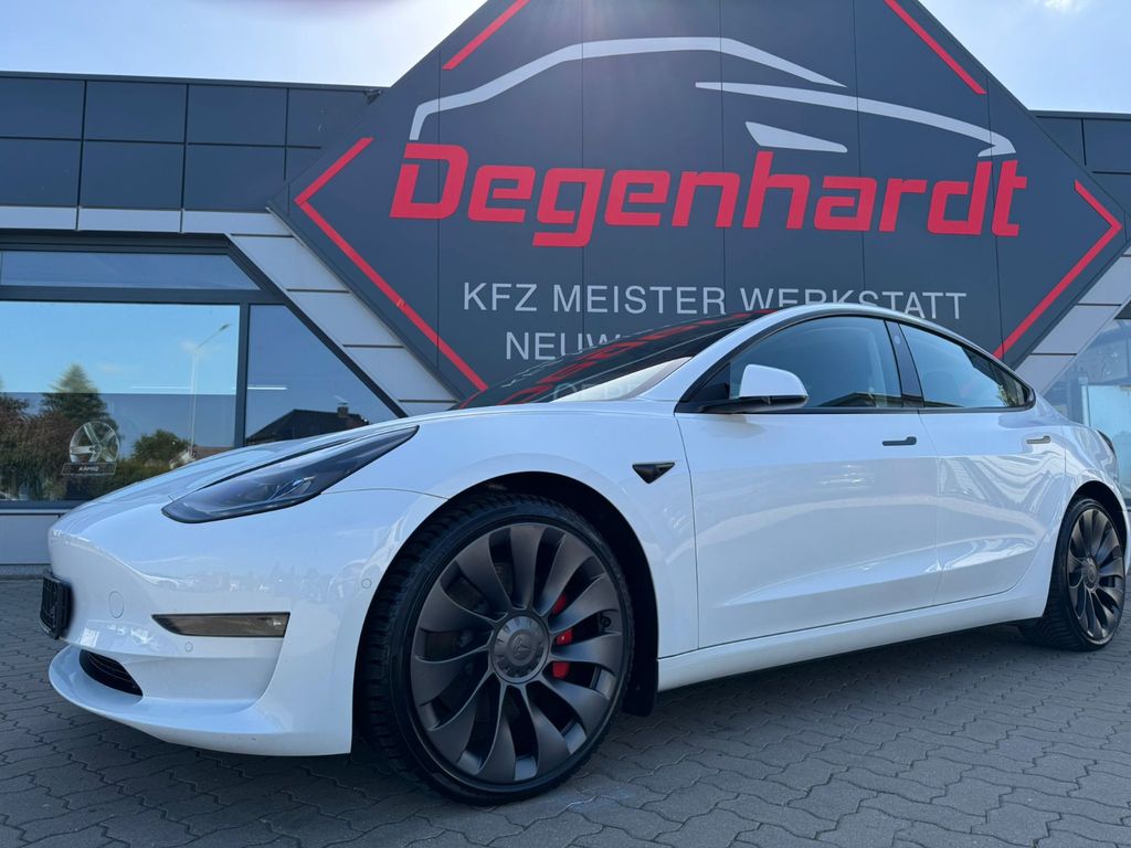 Tesla Model 3 2021