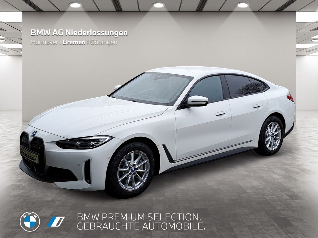 BMW i4 2023