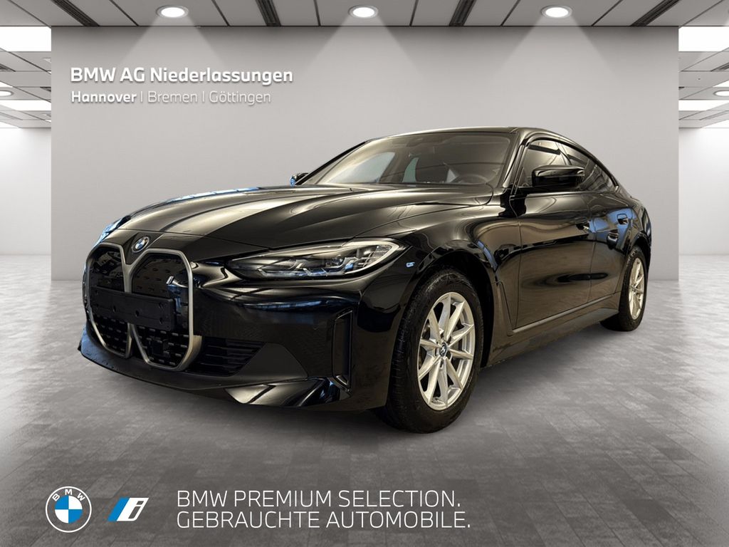 BMW i4 2023