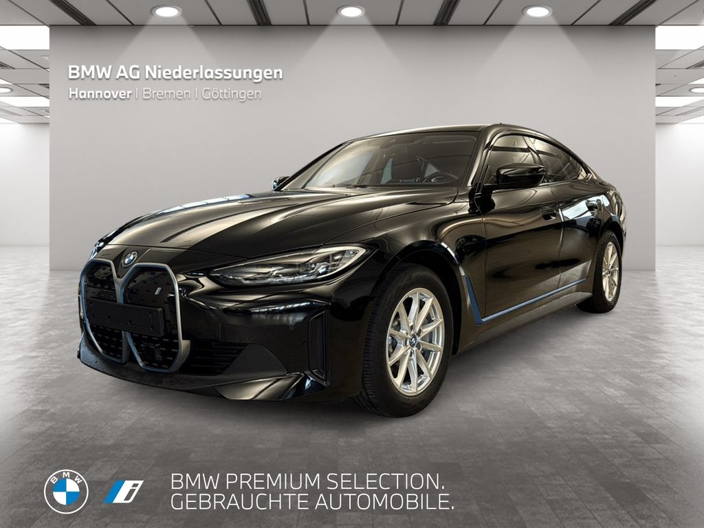 BMW i4 2023