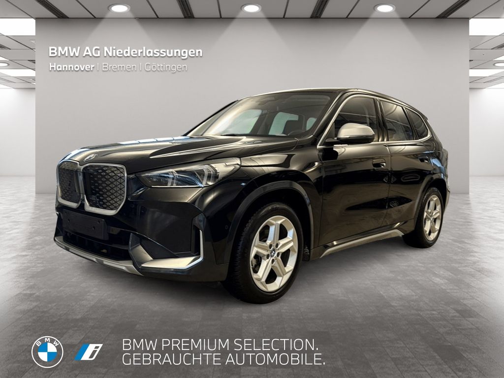 BMW iX1 2023