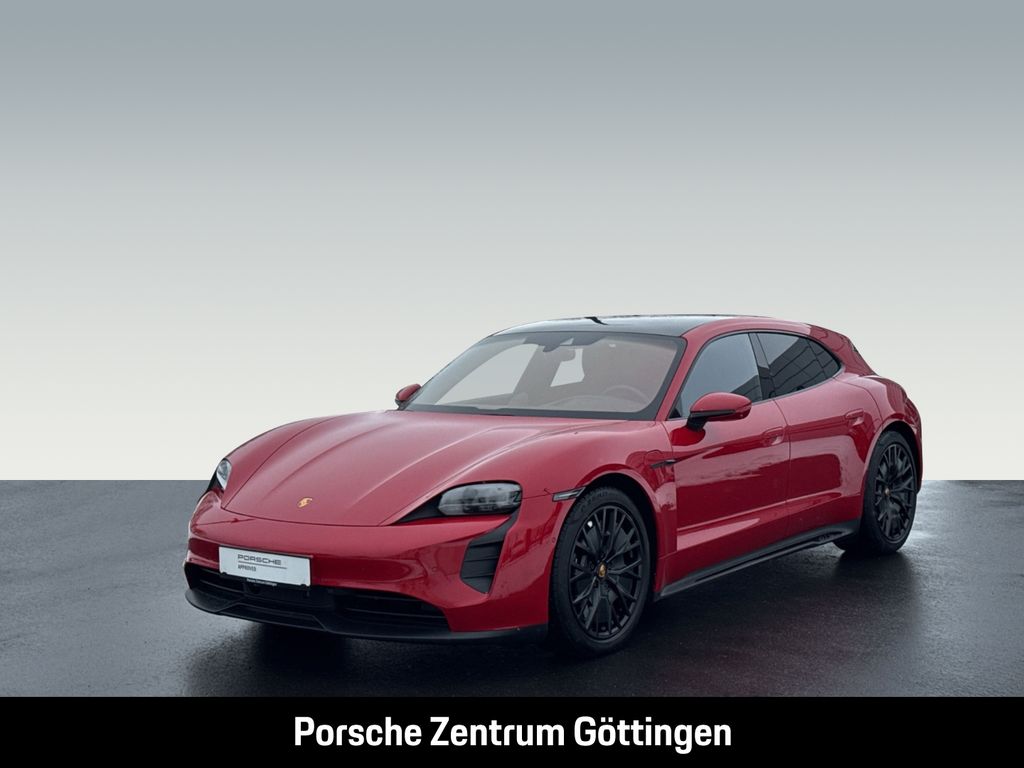 Porsche Taycan 2022