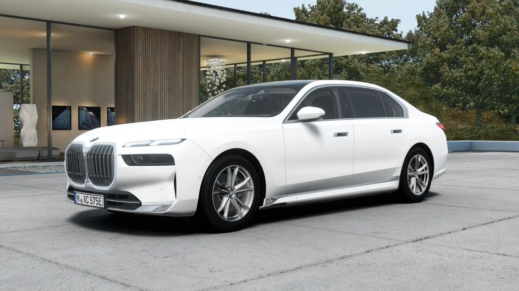 BMW i7