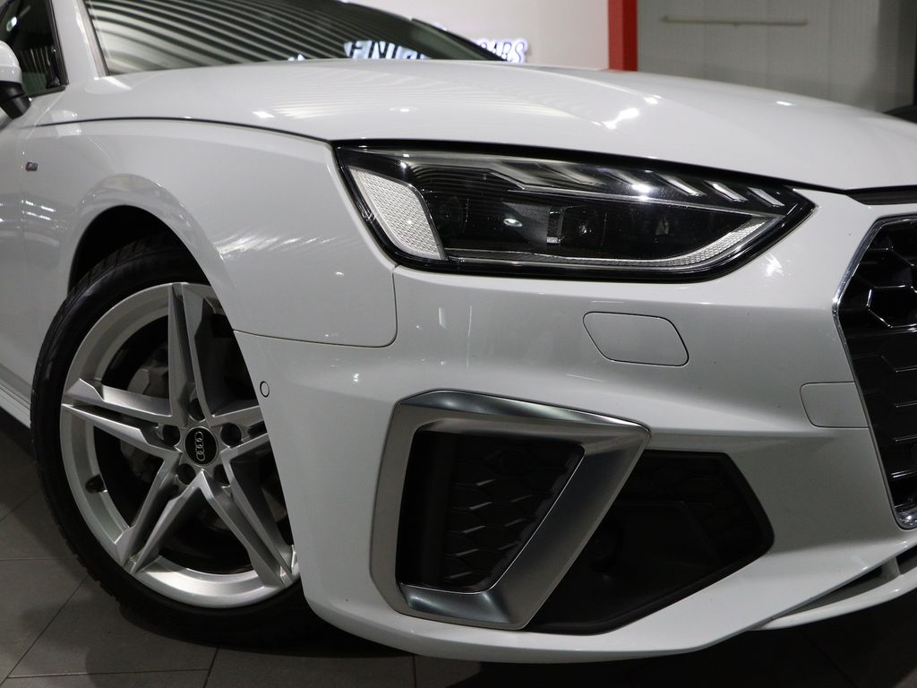 Audi A4 2023