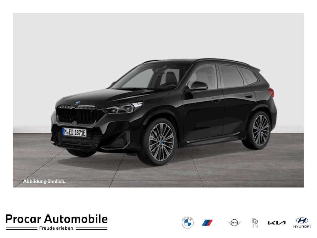 BMW iX1 2023
