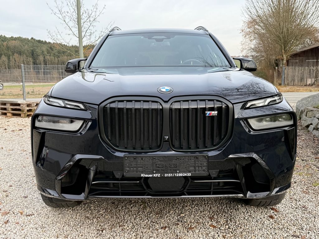 BMW X7 M60 2022