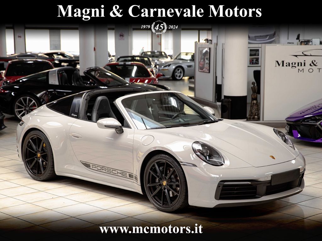 Porsche 992 2023