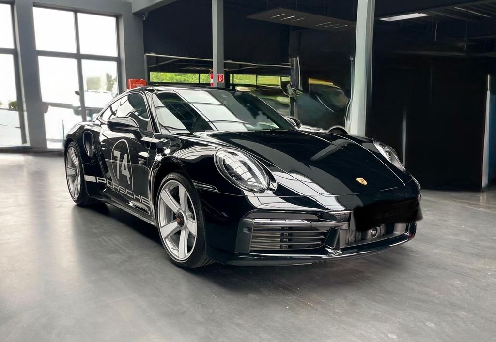 Porsche 992 2025