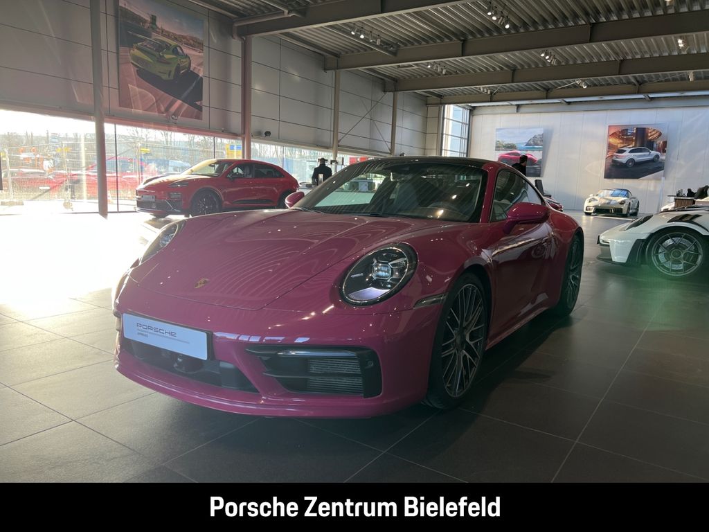 Porsche 992 2023