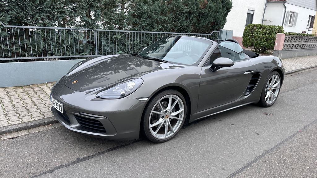 Porsche Boxster 2023