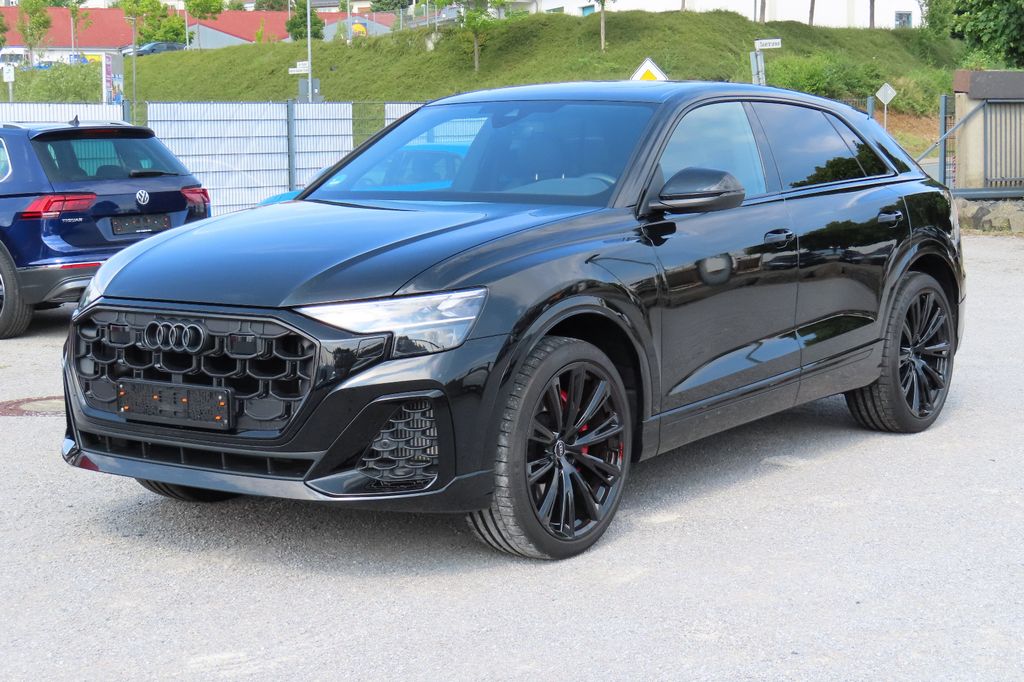 Audi SQ8 2025