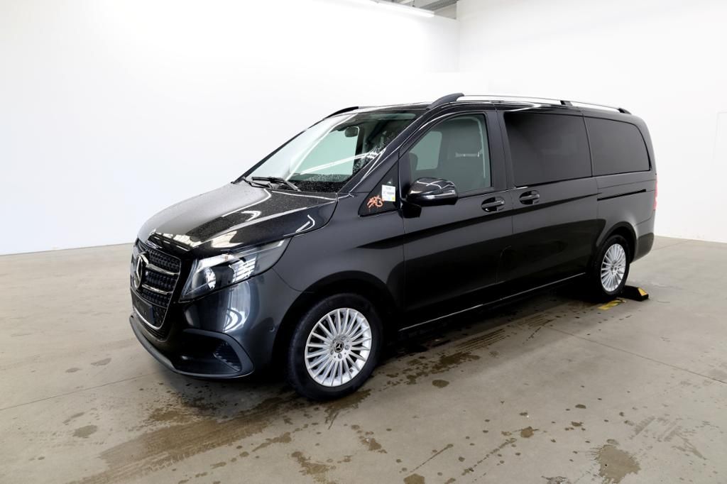 Mercedes-Benz V 220 2024