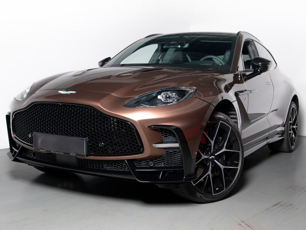 Aston Martin DBX 2025