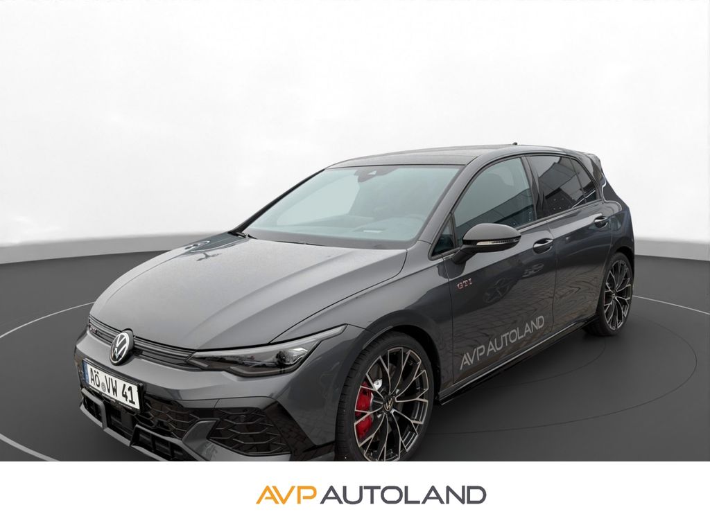 Volkswagen Golf 2025