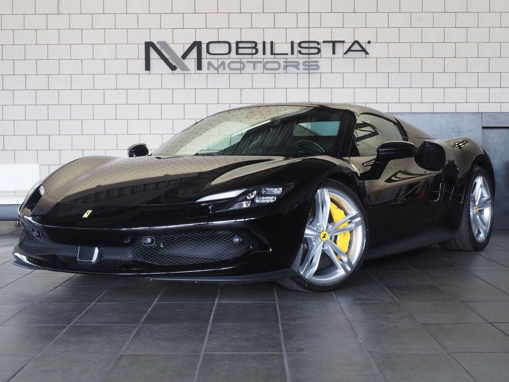 Ferrari 296 GTS 2025