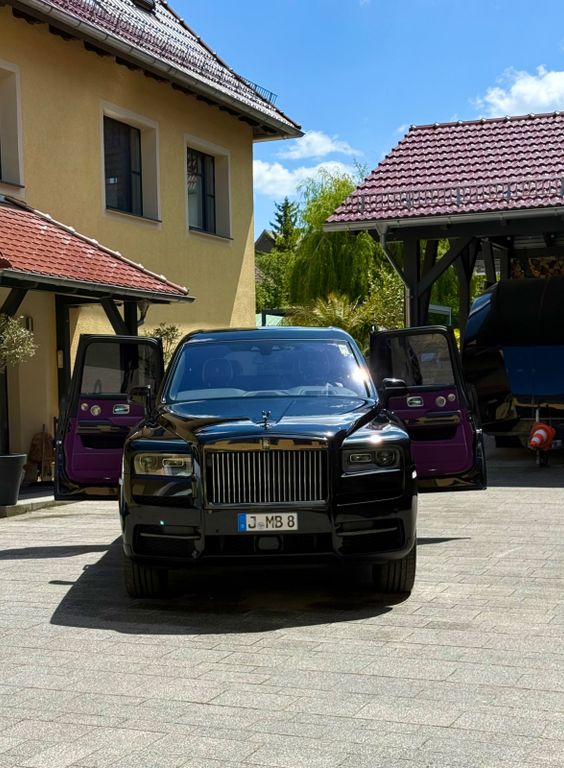Rolls-Royce Cullinan 2021