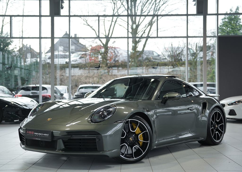Porsche 992 2021