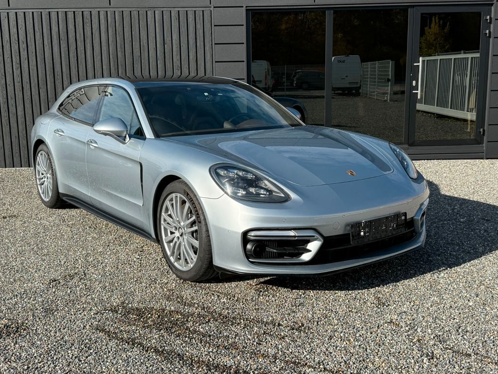 Porsche Panamera 2021