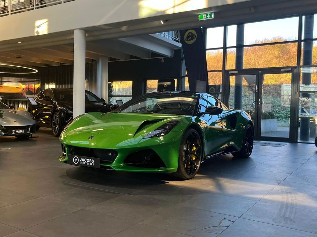 Lotus Emira