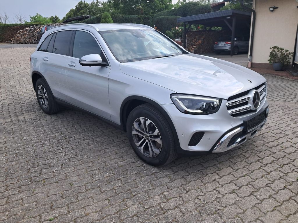 Mercedes-Benz GLC 300 2020