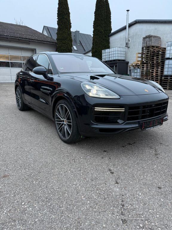 Porsche Cayenne 2023