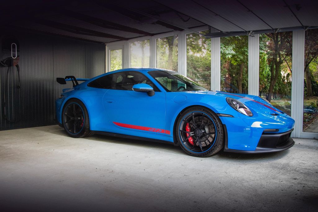 Porsche 992 2023