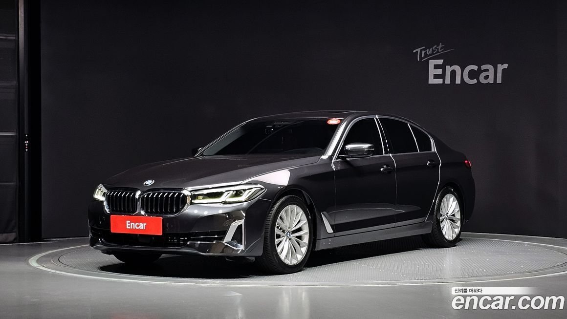 BMW 5-Series 2021
