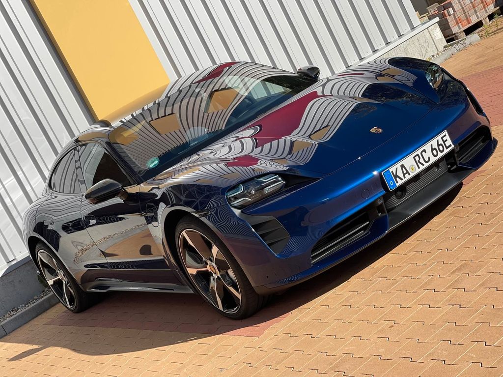 Porsche Taycan 2020