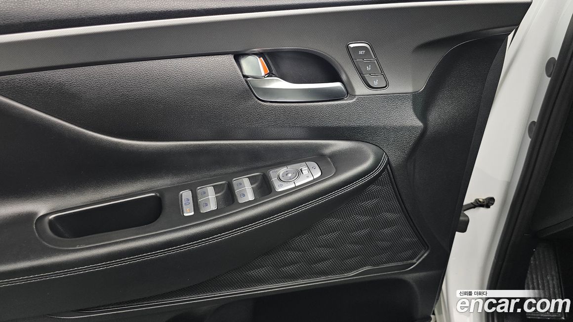 Hyundai Santafe 2023