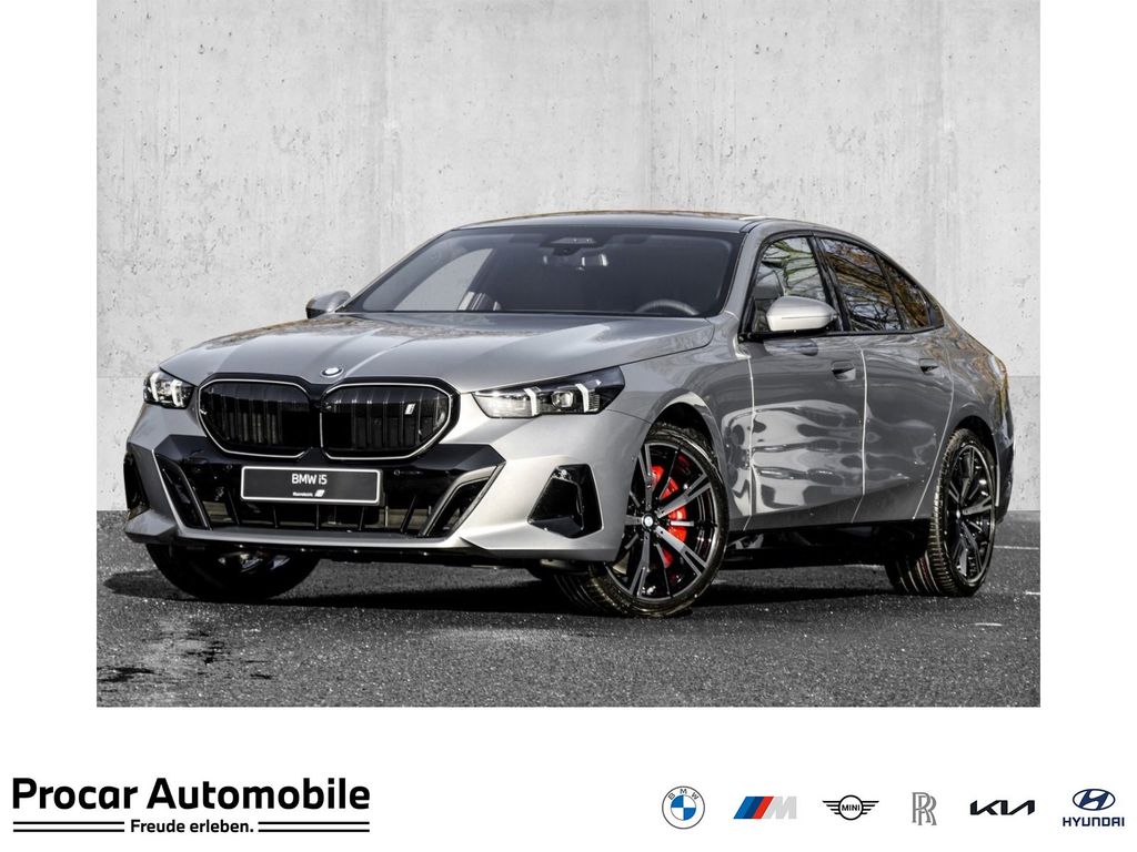 BMW i5