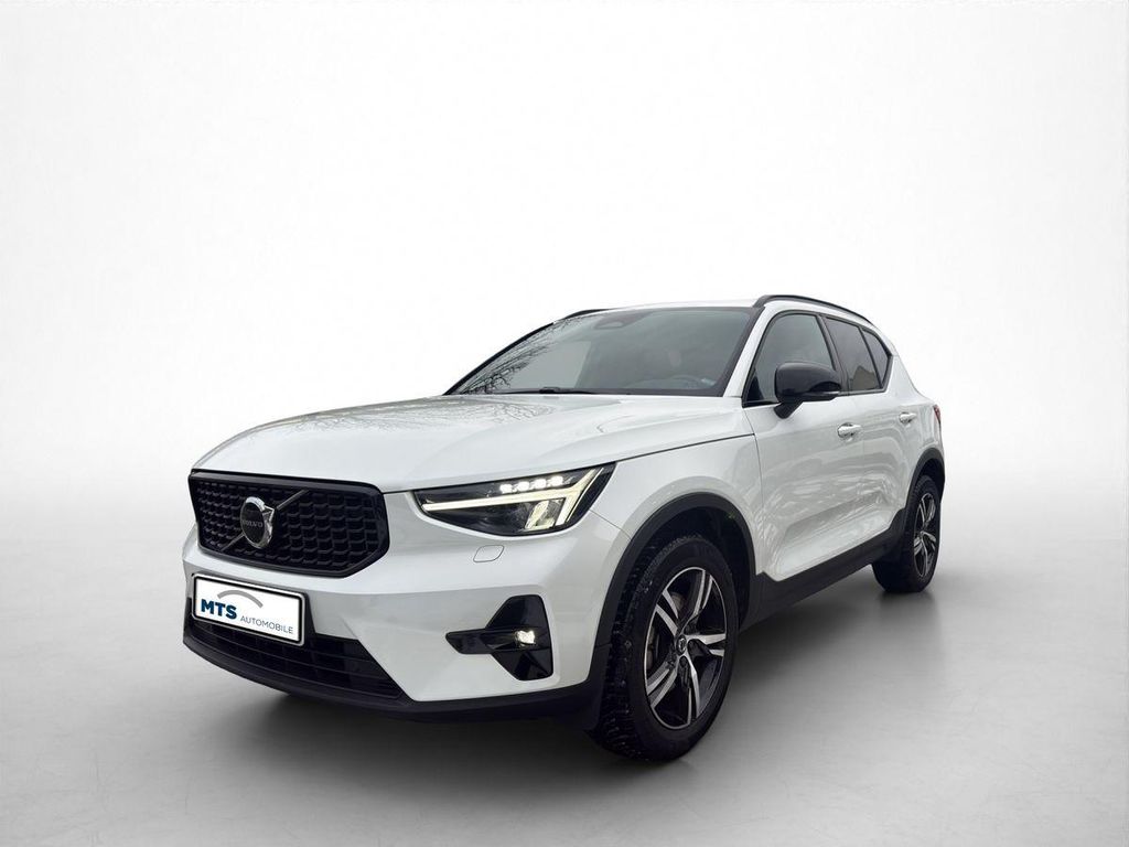Volvo XC40 2023