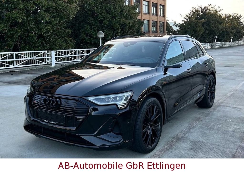 Audi e-tron 2022