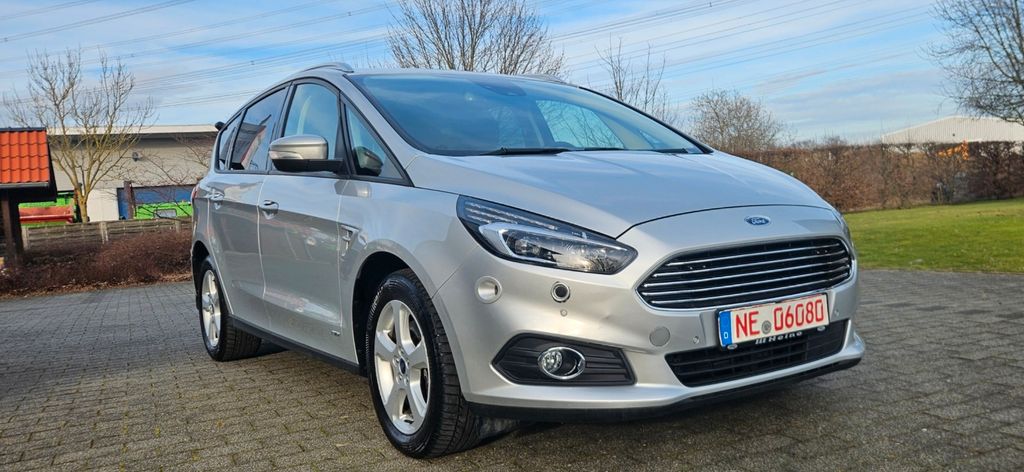 Ford S-Max 2021
