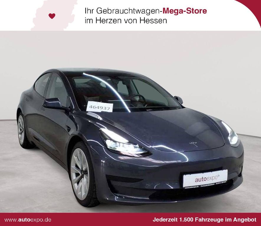 Tesla Model 3 2022