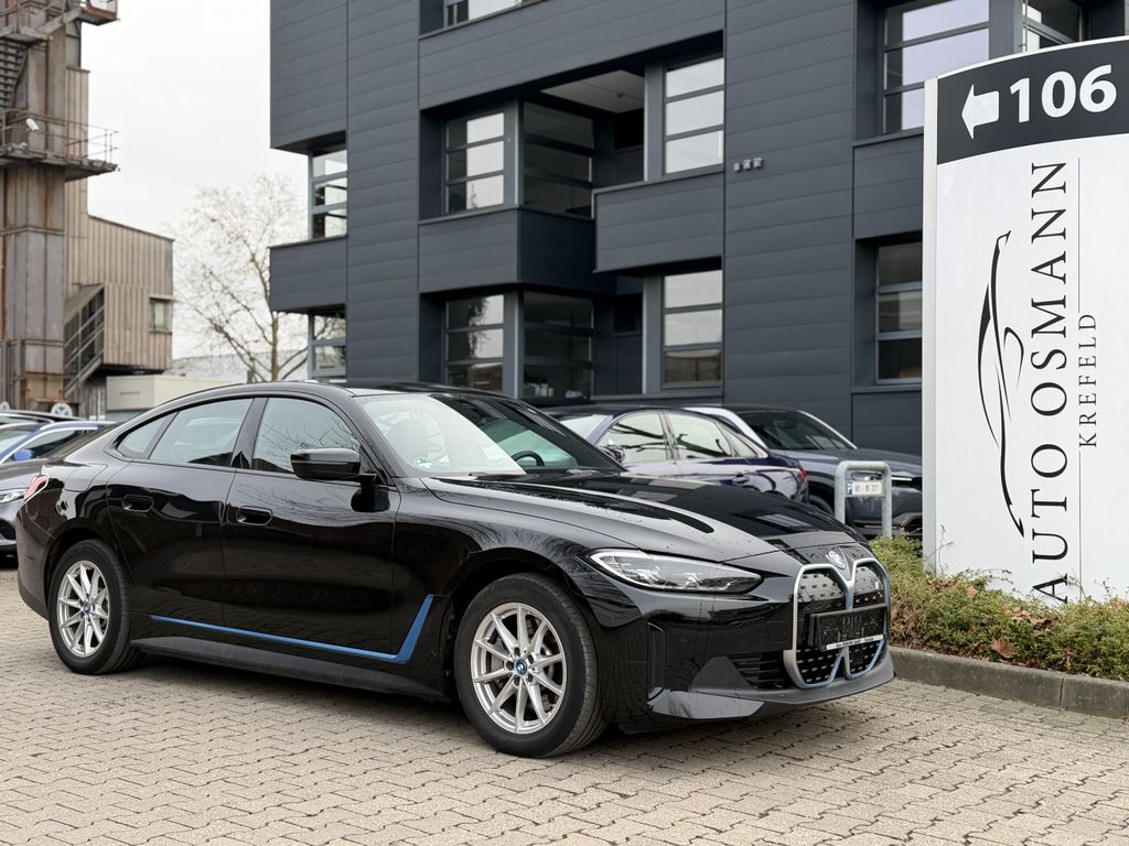 BMW i4 2023