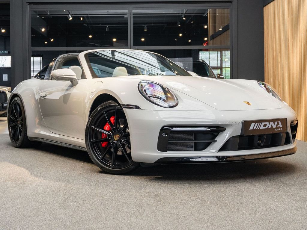 Porsche 992 2022