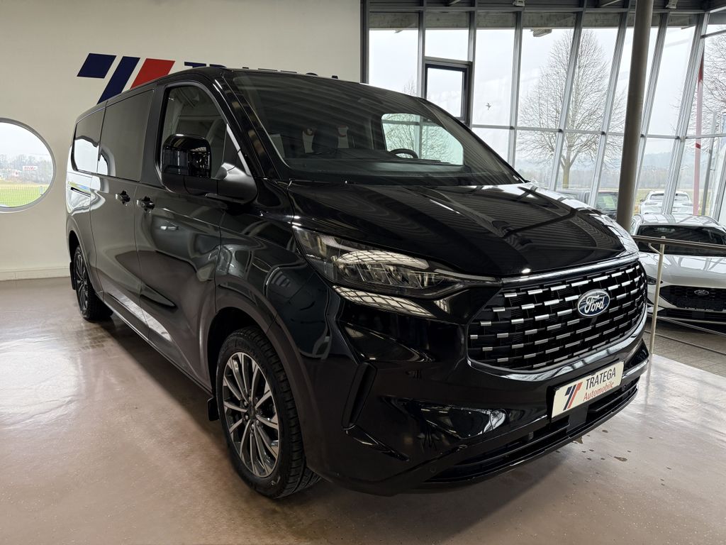 Ford Tourneo Custom 2025