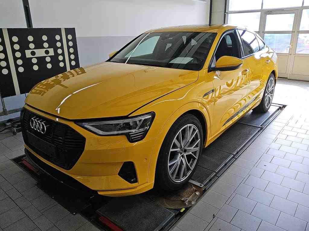 Audi e-tron 2022